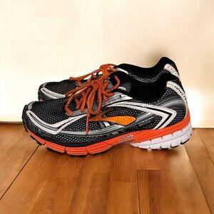 Brooks Ravenna 3 Men’s Running Shoes - Size 9 - Black/Orange/Silver